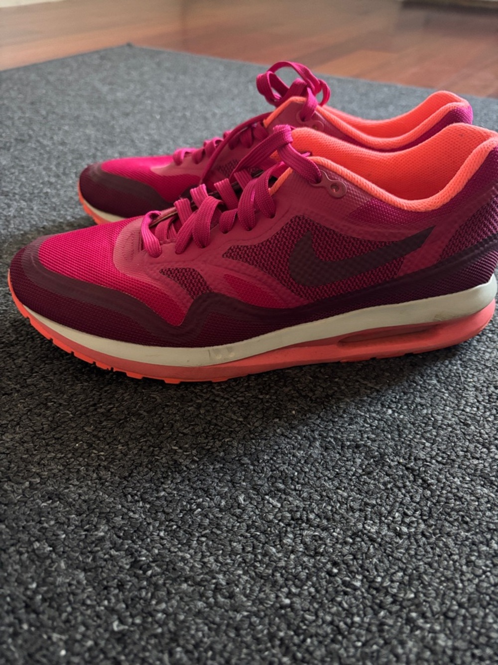 Nike Women's Lunarlon Sneakers